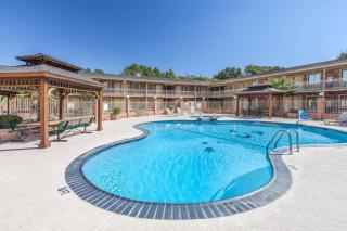 Super 8 by Wyndham Tyler TX - Tyler - 5