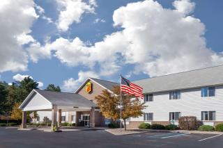 Super 8 by Wyndham Adrian - Adrian - 0