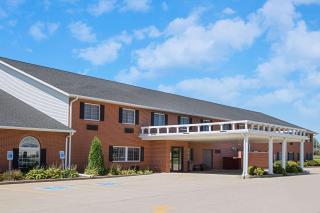 Super 8 by Wyndham New Hampton - New Hampton - 0