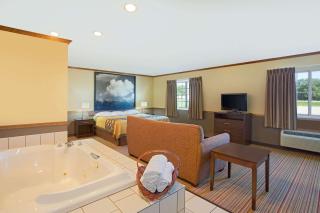 Super 8 by Wyndham New Hampton - New Hampton - 2