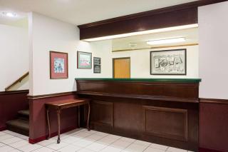 Super 8 by Wyndham New Hampton - New Hampton - 9