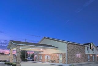 Super 8 by Wyndham Potosi - Potosi - 0