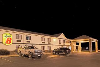 Super 8 by Wyndham Defiance - Defiance - 0