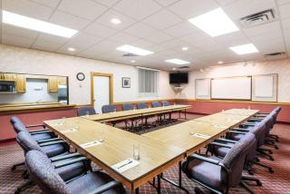 Super 8 by Wyndham Port Elgin - Port Elgin - 3