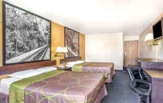 Super 8 by Wyndham Mesa Gilbert - Mesa - 1