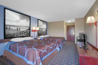 Super 8 by Wyndham Booneville - Booneville - 7