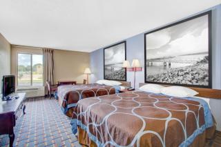 Super 8 by Wyndham Booneville - Booneville - 2