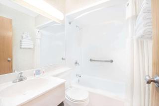 Days Inn by Wyndham West Rapid City - Rapid City - 2