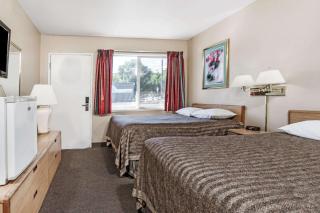 Travelodge by Wyndham La Grande - 2