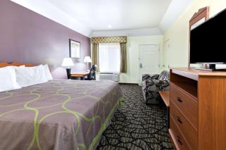 Super 8 by Wyndham Fairfield Tx - 1