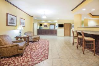 Days Inn by Wyndham Ellis - Ellis - 9