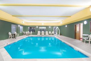Days Inn by Wyndham Ellis - Ellis - 8