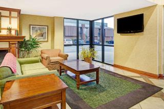 Baymont by Wyndham Indianapolis West - Indianápolis - 9