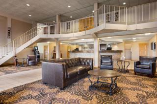 Ramada by Wyndham Bismarck - 7