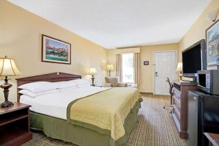 Baymont by Wyndham Smithfield - Smithfield - 3