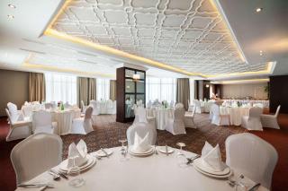 Ramada by Wyndham Manama City Centre - Manama - 3