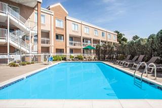 Baymont by Wyndham Madison Heights Detroit Area - Madison Heights - 3