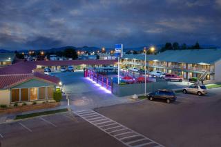 Travelodge by Wyndham Hawthorne - Hawthorne - 8
