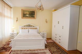 Villa Parku Rinia - Korçë - 4