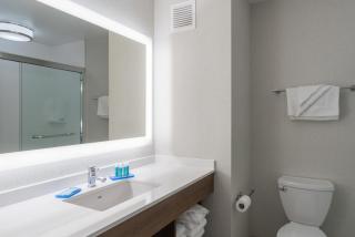 Holiday Inn Express Radcliff Fort Knox by IHG - Radcliff - 9