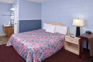 Americas Best Value Inn & Suites Branson - Near the Strip - Branson - 3