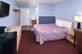 Americas Best Value Inn & Suites Branson - Near the Strip - Branson - 2