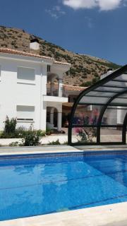 Apartamentos Turísticos Rurales Monte de las Ánimas - Valdepeñas de Jaén - 0