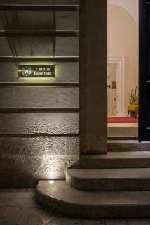 Y Arcillos Luxury Rooms CIN ITO75O35B4OOO468O2 - 7