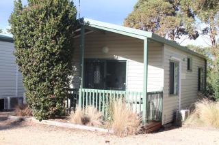 The Lakes Beachfront Holiday Park - Lakes Entrance - 4