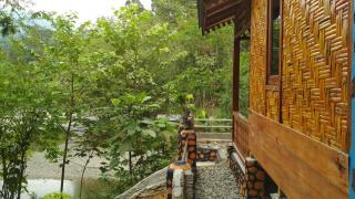 Namo Samsah Jungle Paradise - Riverside Nature Bungalow - Bukit Lawang - 4