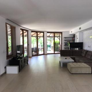 Villa with Heated Pool and Jacuzzi close to Puerto Banus and Beach - 5