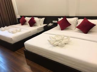Apple Hotel Two - Near Phnom Penh Airport - 5