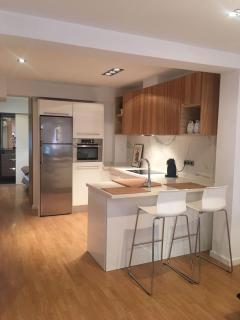 LUXURY APARTMENT - 7