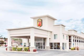 Super 8 by Wyndham Dalton - Dalton - 0