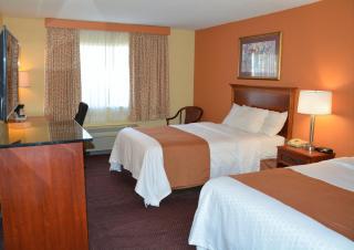 Columbus Grand Hotel & Banquet Center - Columbus - 0