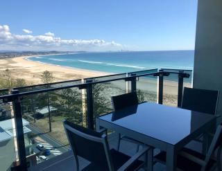 Iconic Kirra Beach Resort - 9