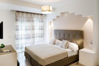 Sorrento Comfort Rooms con piscina - 9