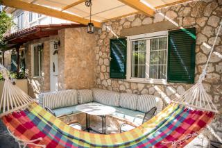 Traditional Thiseio Home - 4