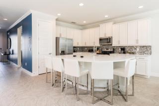 Chic Home With Private Pool With Waterpark Resort Access Near Disney World At Encore Resort - 7706Ff - Kissimmee - 8