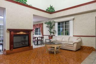 Days Inn by Wyndham Norton - Norton - 9