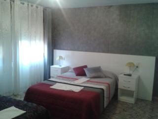 Hostal Texas 2 - Fuentes de Ebro - 4