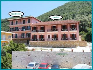 Liotrivi Studios - Vassiliki - 6