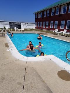 CountrySide Inn - 4
