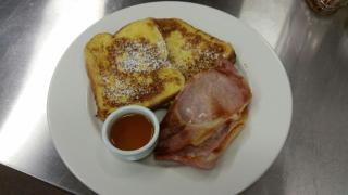 Lynch's on the Pier - Castletownbere - 6