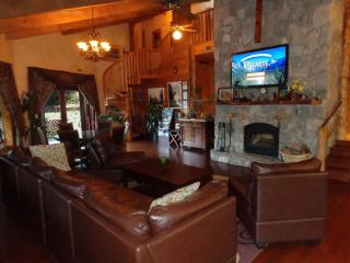 Evergreen Haus - Oakhurst - 9