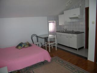 Apartment Zelenčić - Kali - 1
