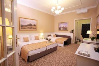 Booking Rooms - 1