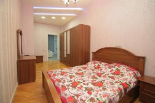 UZEIR GADGIBEKOVA 25 Street BULVAR - 1