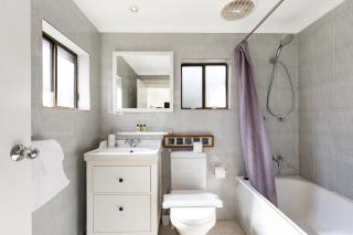 Pyrmont Self-Contained Terrace House (64 BUL) - 7