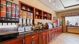 Best Western Plus Montezuma Inn and Suites - Las Vegas - 9